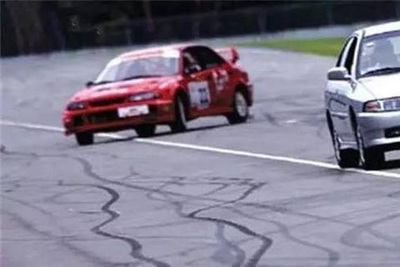 什么情况下才需要四轮定位？