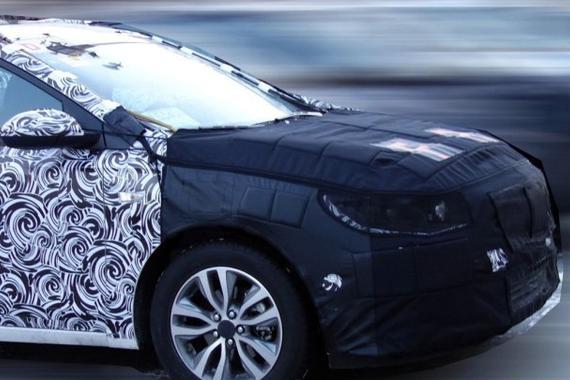 难道凯越要复活？别克全新紧凑型车谍照