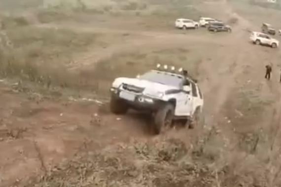 视频：一看这司机！众人都傻眼了 