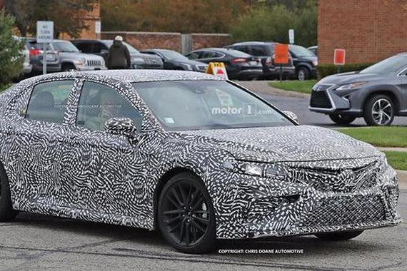 全新凯美瑞曝光 2017年底上市