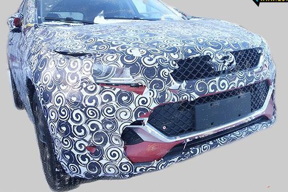 全新7座中型SUV 凯翼X7路试谍照曝光