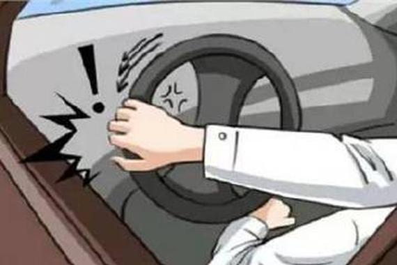 方向盘也内藏玄机！很多人开车都不知道