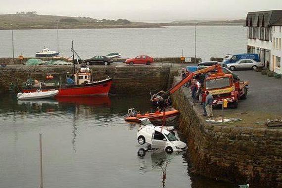 史上最牛汽车救援：结果绝对想不到