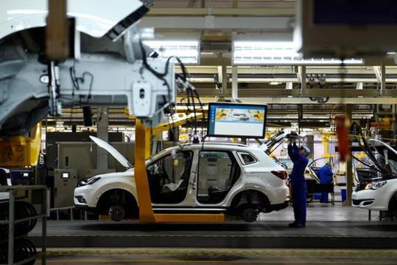 生产互联网汽车的工厂是什么样子？探访荣威 RX5 南京工厂