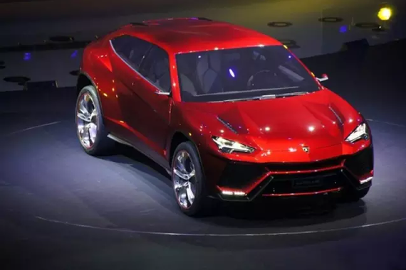 @某泰，兰博基尼出SUV了，看你的了！