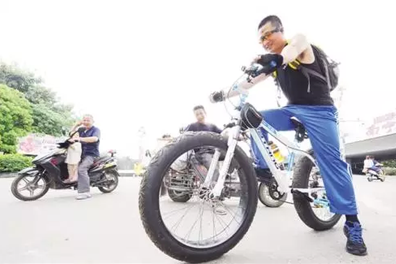 这辆车仅165马力，开发成本却要4168万！