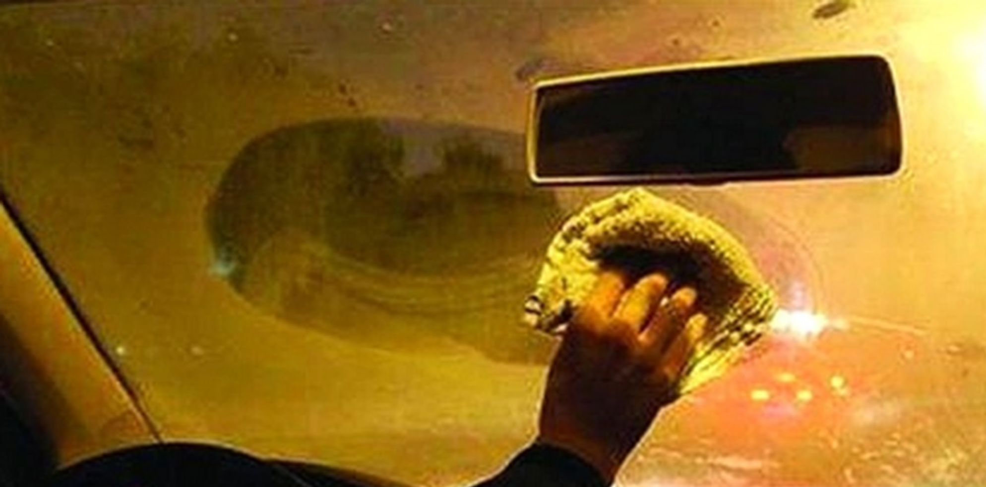 冬天车内起雾怎么办，我来教你几招！