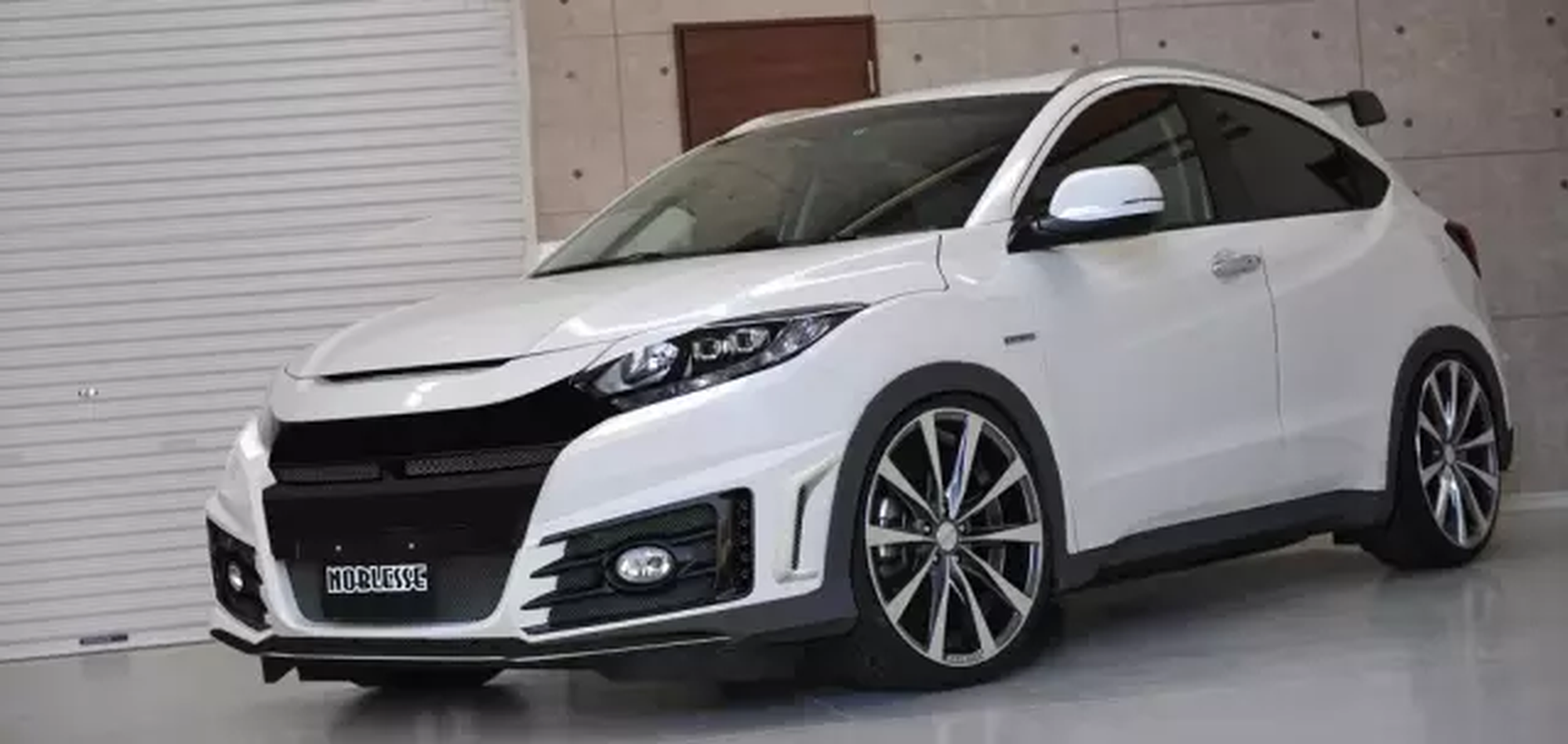 10多万的本田SUV改装后，撩妹率攀升