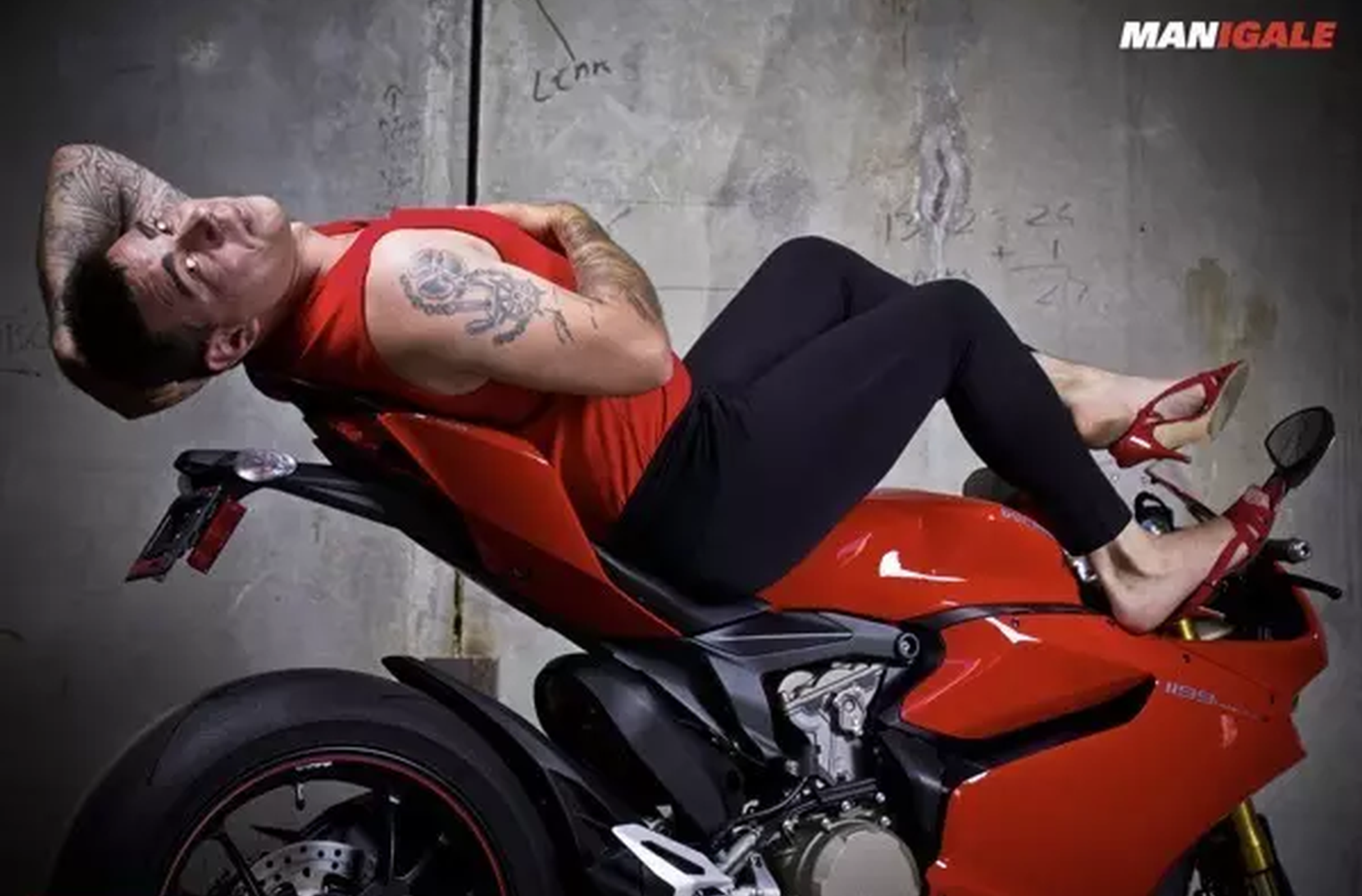 为什么车模一定要用妹子？看完绝对让你服