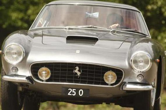 英国也玩天价车牌 玩得比我们更厉害