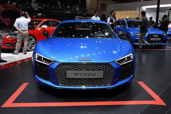 能撩妹能炸街，V10动力3秒破百