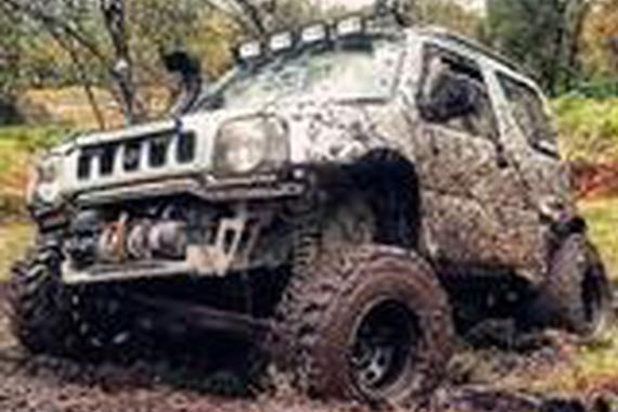 25万想买辆能翻山越岭的7座SUV，怎么选？