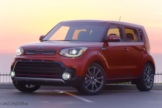 视频：2017起亚秀尔 更宽更大的进气格栅