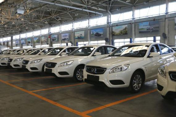 新能源汽车等低碳产业2020年总产值破10万亿