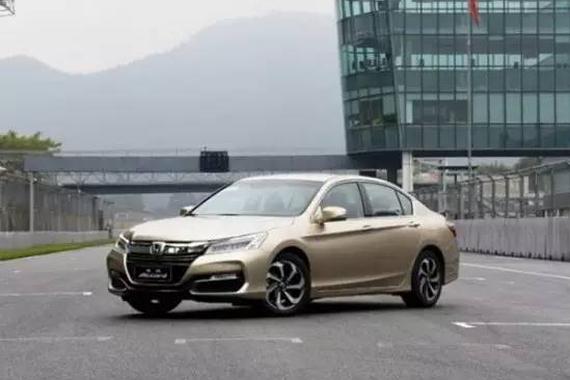 手握20万预算，选哪些车才能做到驾乘舒适，面子到位?