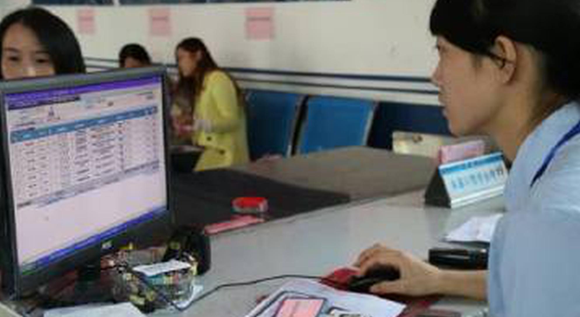 老司机也违章 扣满12分怎么办？