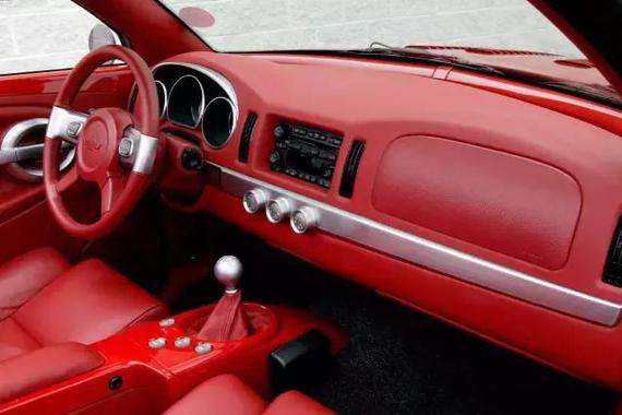 汽车内饰材质软就好吗？谨慎选择