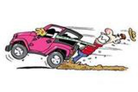 刹车失灵的应急办法关键的时候可以救命