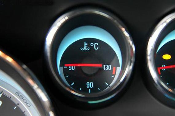 汽车发动机冷却系统工作原理及日常保养