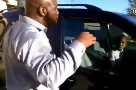 视频：熊孩的报复！父亲都看傻眼了