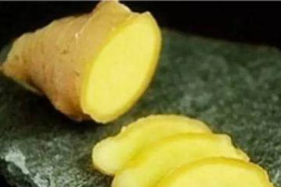 不吃药！永不晕车的法子，替晕车的人收着