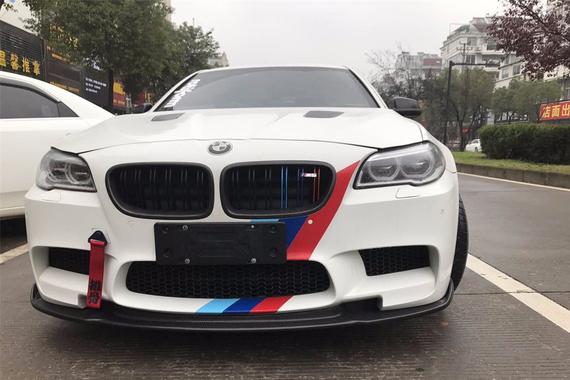 沉稳中追逐运动感 宝马520Li改装案例