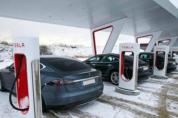 特斯拉充电桩收费会影响纯电动车发展吗？