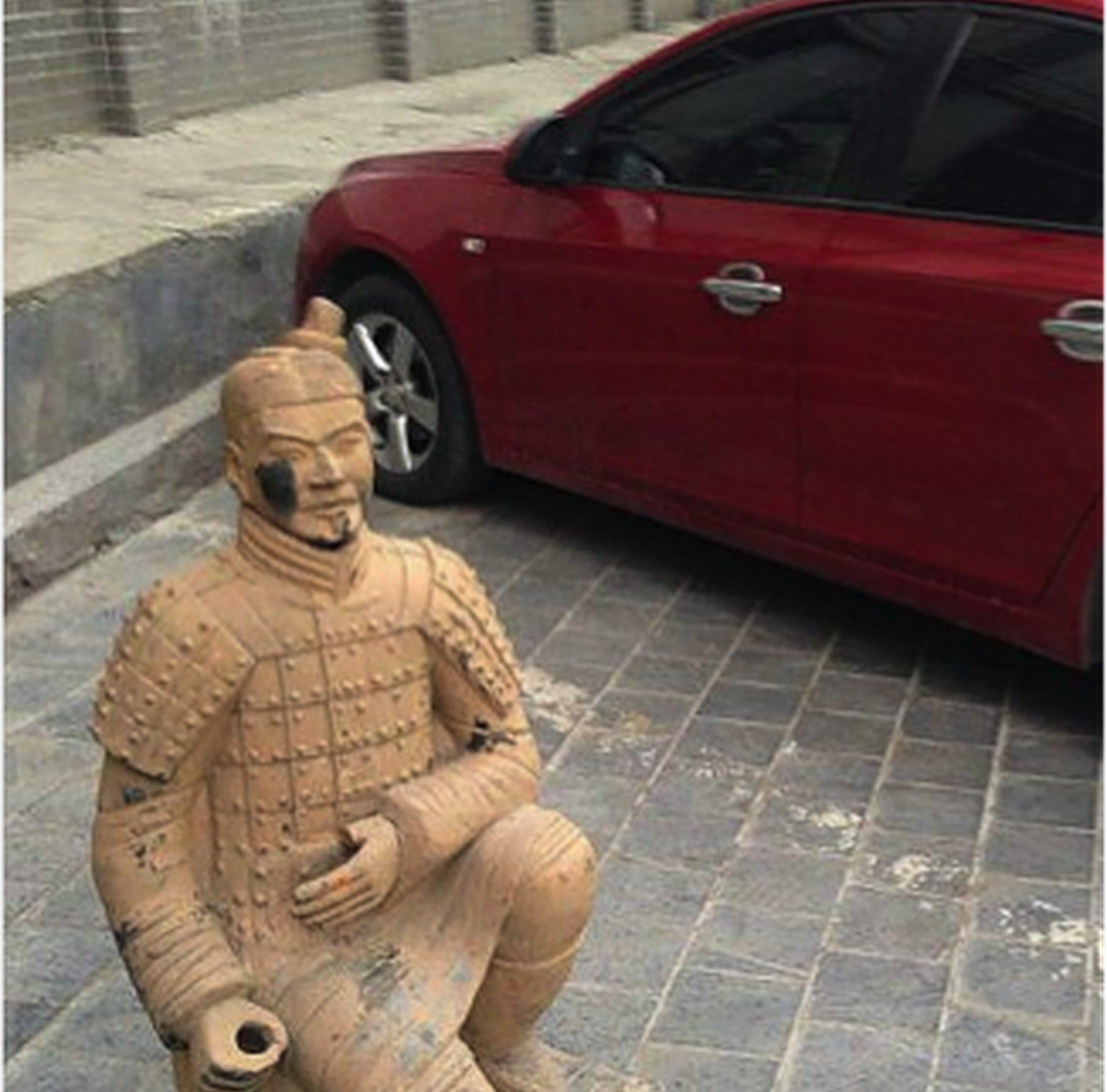 今夜没有停车位，专业“抢车位”二十年