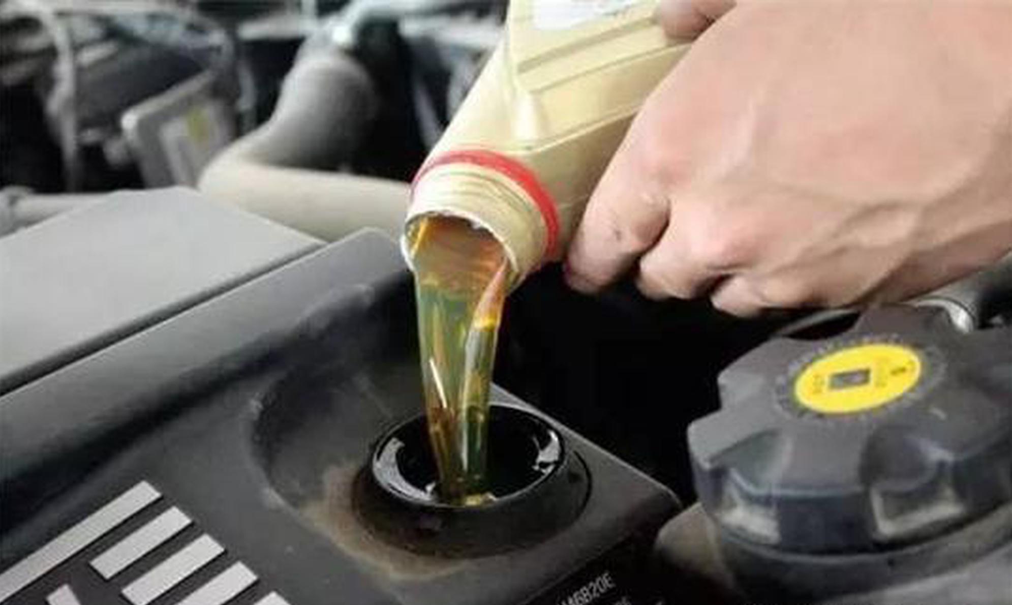 用车心得：上班开车，发动机抖动特厉害