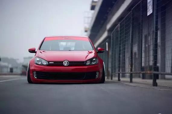 20-30万左右最适合改装的10款车型，看完之后又中毒了！