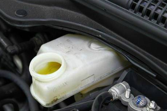 给车保养套路多，教你几招日常养车