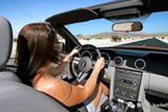 你真以为空档滑行就是高手，还说会开车！