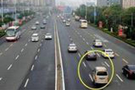 老司机开车为何都是“让速不让道”