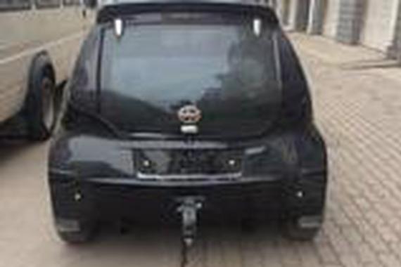 这也许是比亚迪F0全球最牛改装