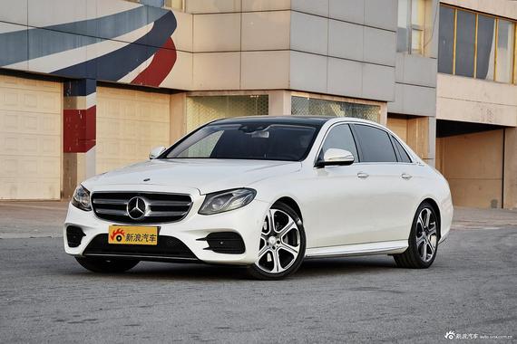 全新E级长轴距获2017新浪年度中大型车奖