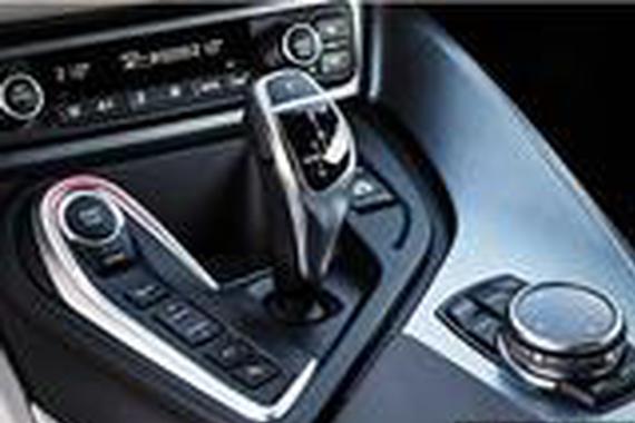 自动档11个禁忌 再好变速箱开一年也报废！