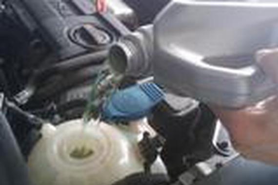 汽车“开锅”了，防冻液知多少？