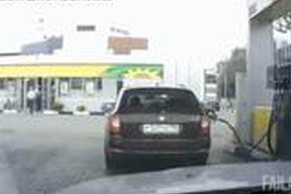 这些奇葩司机奇葩事，你遇到过吗？