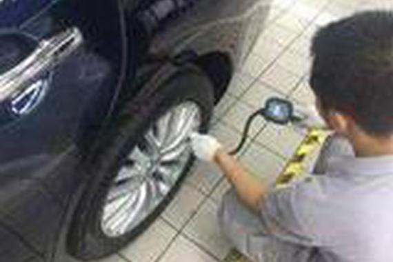 胎压看着是够的可为什么轮胎还是有点瘪