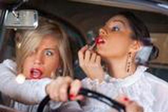 新手买车买自动挡还是手动挡？手动难开？