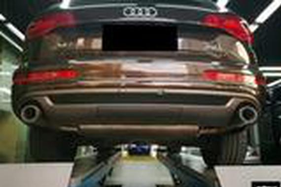 奥迪Q7改装奥地利REMUS双边双出排气