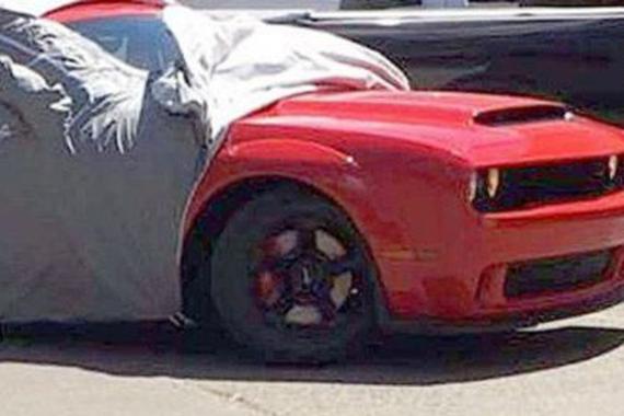 将四月亮相 道奇挑战者SRT Demon效果图