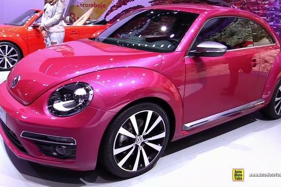 视频：甲壳虫红粉佳人版上市 售22.26万元