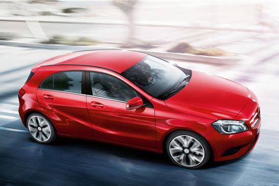 开这些车回家过年，高中女神都被撩上车！