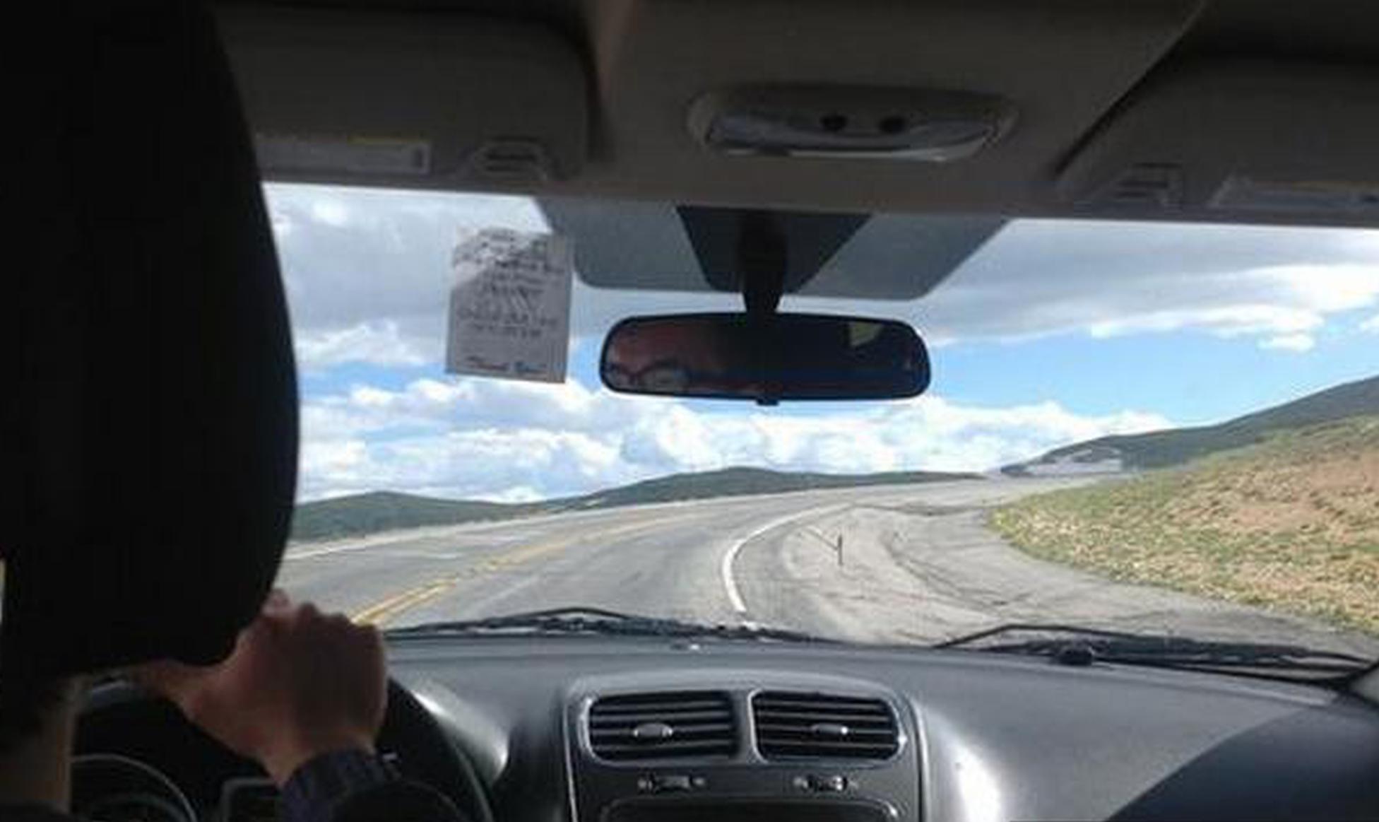 高速公路“必须停车”时该怎么办？