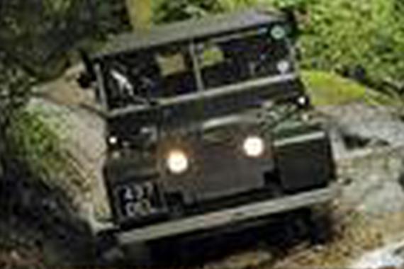 60年前的路虎如新车 竟是车身材料惹的祸