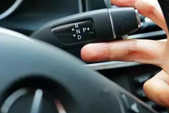 坚持怀挡，这家车厂一条道走到黑？