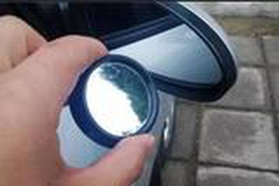 后视的小圆镜，装还是不装？