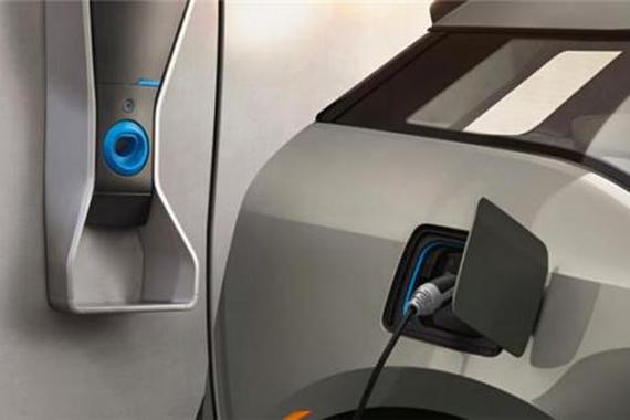 宝马与软件平台QMerit合作 提供充电站安装商检索服务