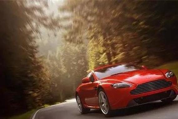 想变道就变道，你有本事就开我前面！